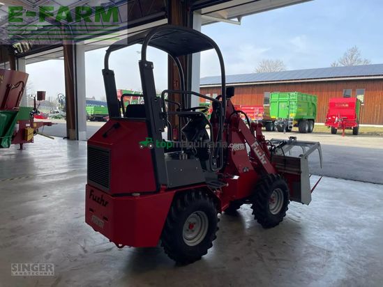 Minicargadora - Fuchs - f 853 h