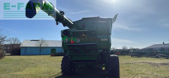 Cosechadora de Cereal - John Deere - S785