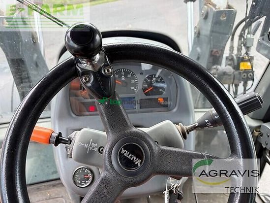 Tractor agrícola - Valtra - n 142 d