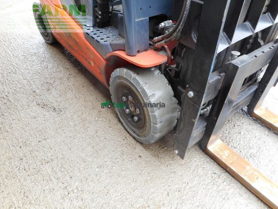 Elevadora - Toyota - 8fbnkt16t triplex 4,7m + ss + ladegerät ( lithiu