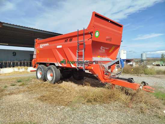 Remolque  esparcidor Santamaría modelo HT 125