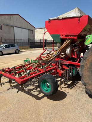Sembradora Kverneland  TS-500