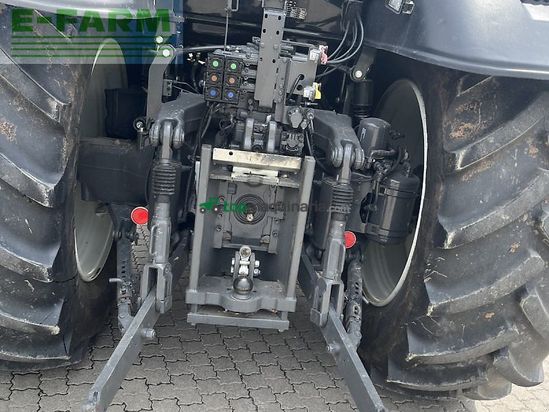 Tractor agrícola - Valtra - t 215 a