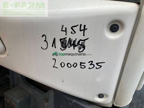 Minicargadora - Liebherr - 506 compact **jahresendralley**