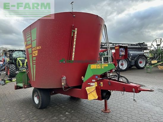 Remolqu esparcidor - Strautmann - vertimix 1250