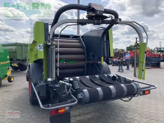 Empacadora gigant - Claas - rollant 454 rc uniwrap