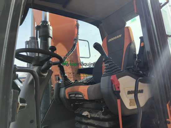 Excavadora DOOSAN DX190W-5