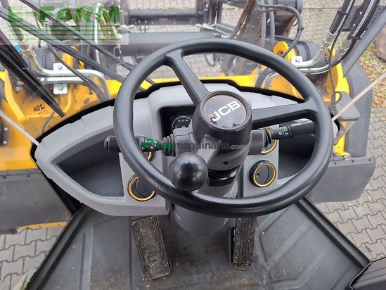 Minicargadora - JCB - 427 agri