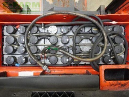 Elevadora - Linde - t 28 l 1152