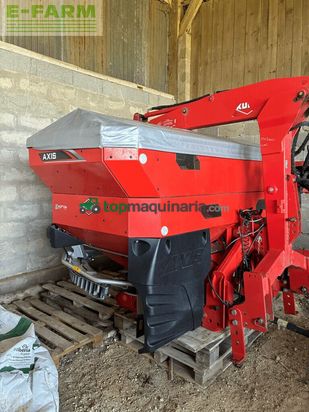 Esparcidor - Kuhn - axis 40.2 m-emc-w