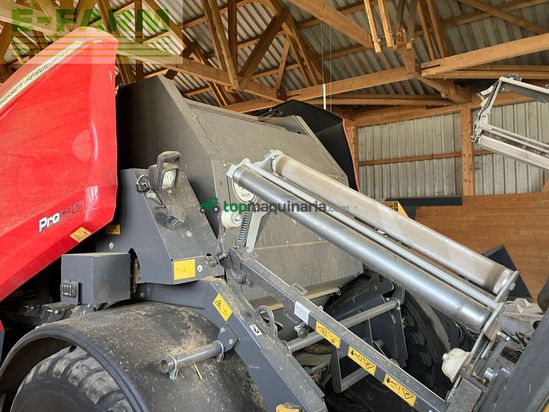 Empacadora gigant - Massey Ferguson - 3130F RB