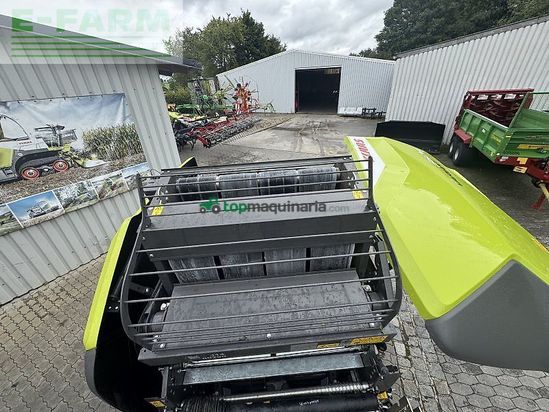 Empacadora gigant - Claas - variant 560 rc pro