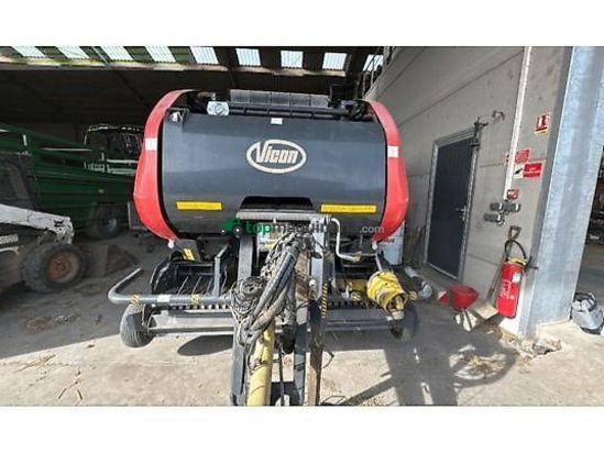 Empacadora gigant - Vicon - rv4118