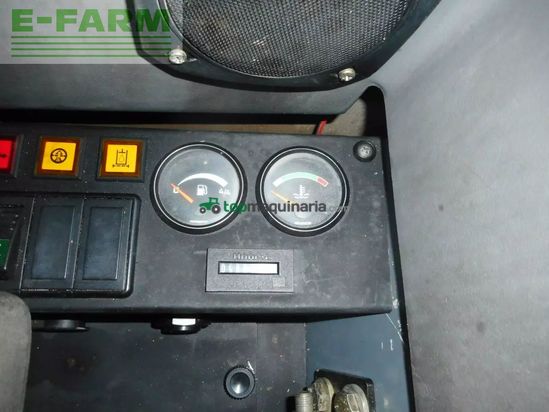 Excavadora - Schaeff - hr18 ( 4.680kg ) sw + 3 löffel