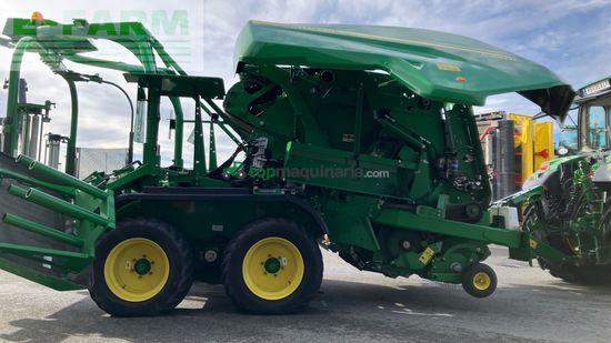 Empacadora gigant - John Deere - C451R