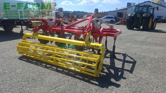 Cultivador - Pöttinger - synkro 3030