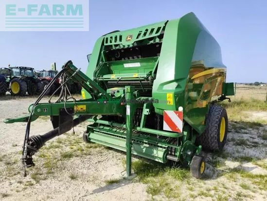 Empacadora gigant - John Deere - v451r