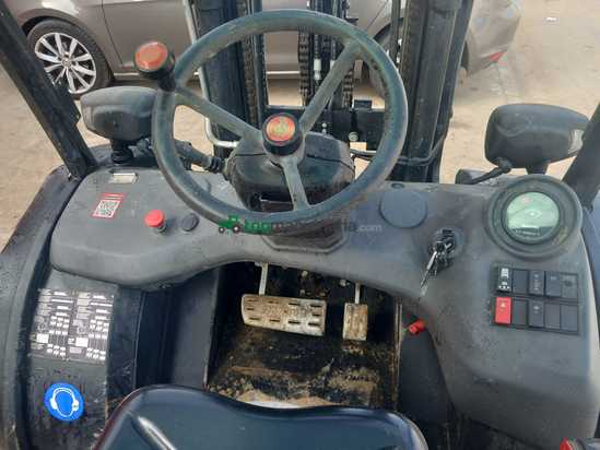 Carretillas industrial MANITOU MC18.4 D