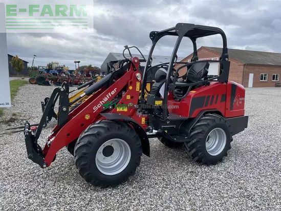 Minicargadora - Schaffer - nordic 42+