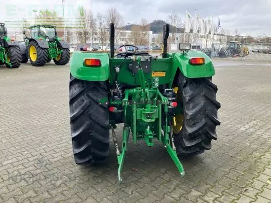 Tractor agrícola - John Deere - 5055e