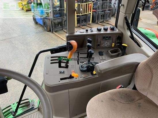 Tractor agrícola - John Deere - 6115m tractor (st24903)