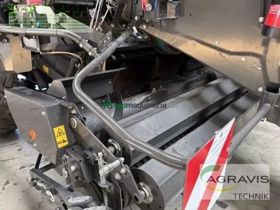 Empacadora gigant - Claas - quadrant 5200 fc t