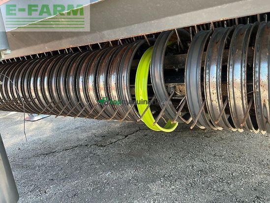 Empacadora gigant - Claas - quadrant 5200 fc tandem