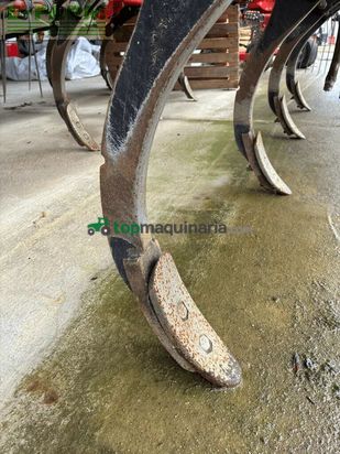 Cultivador - Gregoire Besson - dechaumeur crossland 2230