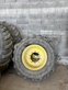 Llantas y neumáticos delanteros tractor john deere 