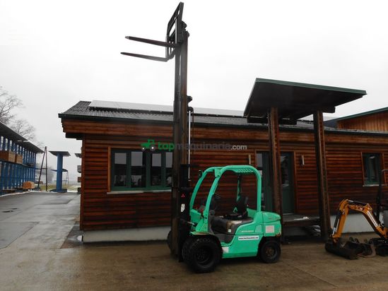 Elevadora - Mitsubishi - fd30 triplex 4,7m + ss + zwillingsreifen