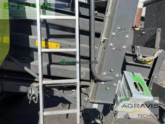 Empacadora gigant - Claas - quadrant 5300 fc t