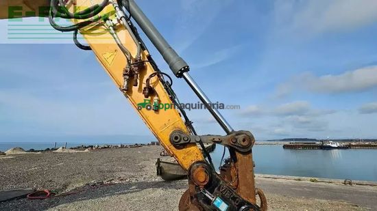 Excavadora - Liebherr - r 920 lc