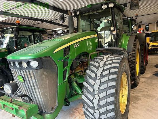 Tractor agrícola - John Deere - 8530