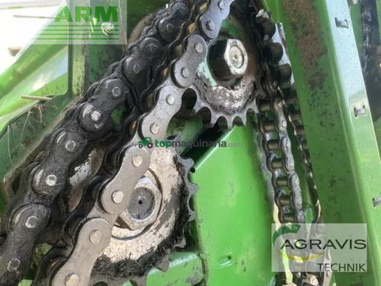 Empacadora gigant - John Deere - f441r
