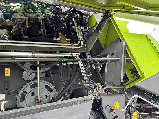 Cosechadora de Cereal - Claas - lexion 760 tt + v1200