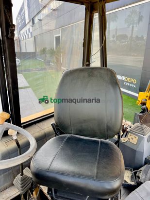 Retroexcavadora mixta Jcb 3D 4x4