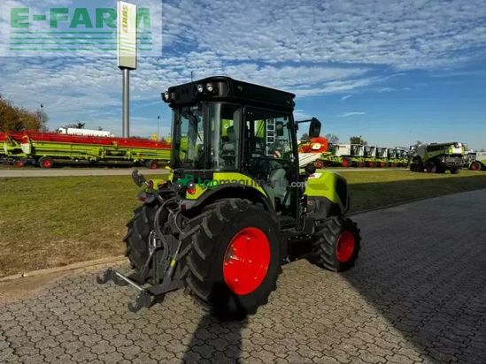 Tractor agrícola - Claas - nexos 260 s stage v