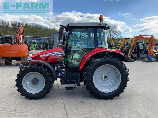 Tractor agrícola - Massey Ferguson - 5713s dyna4 tractor (st26492)