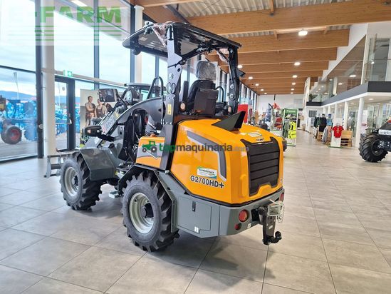 Minicargadora - Giant - g2700 hd+