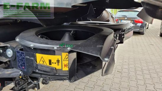 Cosechadora de Cereal - New Holland - cx 8.70 neumaschine