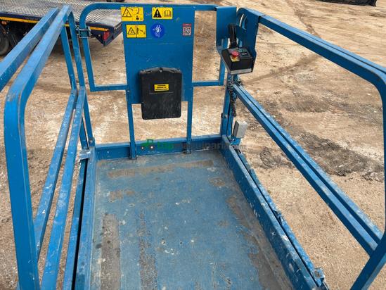 Tijera GENIE GS4047