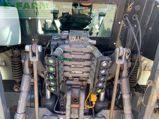 Tractor agrícola - Valtra - n123 versu forestry tractor (st27268)