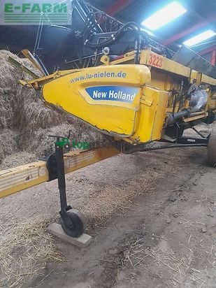 Cosechadora de Cereal - New Holland - cx 8060