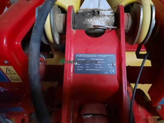 Segadora acondicionada - Trident Pöttinger Novacat x8