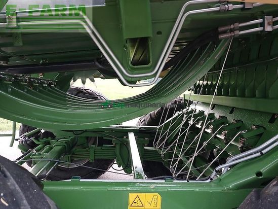 Empacadora gigant - Krone - big pack 1270 xc prechop