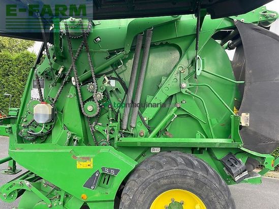 Empacadora gigant - John Deere - 990