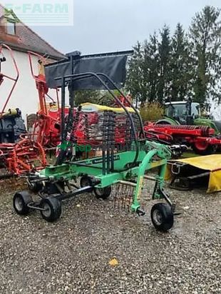 Rastrillo - Deutz-Fahr - swatmaster 4221