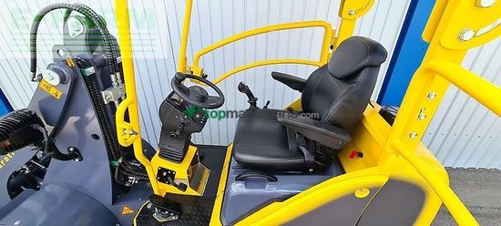 Minicargadora - Eurotrac - w11