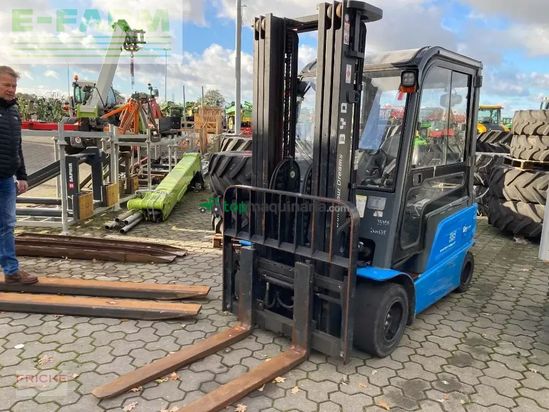 Elevadora -  - byd fcb 35 c