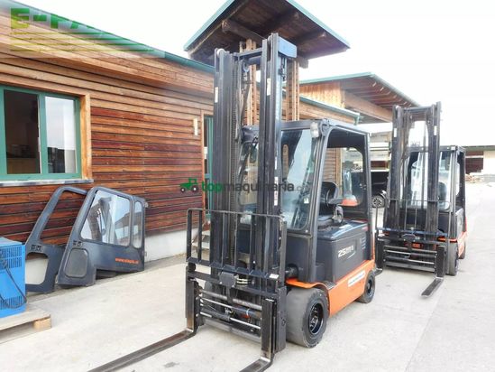 Elevadora - Doosan - b25x-5 mit ss + ss + ls + kabine + 80v ladegrät